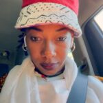 Fatoumata Diawara Instagram - 700 souls jamming with us in one of the biggest rock venues in New York! We have to rock🎸! We had a wonderful night with y'all! Let’s meet again tonight in #Appleton! We love you 🙏🏾❤️❤️❤️🇺🇸🙌🏾🎸🔥🌕!