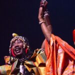Fatoumata Diawara Instagram - Un excellent Dimanche à toutes et à tous. Quelques images de notre concert à #olympia de Paris. Merci infiniment à tous pour ce moment magique passé ensemble! Loveeeee ❤️❤️❤️❤️🙏🏾! Crédit : #SiânPottok design: #_nour_salam