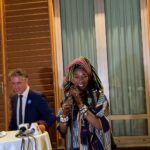 Fatoumata Diawara Instagram - Bamako Kadi ❤️🙏🏾! Je suis incroyablement reconnaissante d’avoir l’honneur de représenter mon pays, de défendre la cause des femmes et de donner une voix à ceux qui n’en ont pas, grâce à ce prix exceptionnel. La musique a toujours fait partie de moi, un don que Dieu m’a fait pour que je puisse partager les traditions de mon pays avec le monde entier. Je n’aurais jamais pu rêver en arriver là... Je vous remercie du fond du cœur de m’avoir toujours soutenue, je vous aime ❤️❤️❤️❤️🙏🏾!