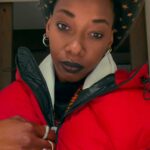Fatoumata Diawara Instagram - A happy weekend to you all! The end of the North America tour. Thank you for all the wonderful emotions 🙏🏾🇺🇸🇨🇦! For the last month I’ve been travelling with my team through - Knoxville, New York,Philadelphia,Somerville, Montreal, San Francisco, Seattle, Portland, ending in Santa Barbara with a special activity with University Campbell Hall Students that I hold dear to my heart. What an unbelievable experience… Thanks to everyone that attended for the incredible energy you transmitted. I would like to give a special thanks to my musicians that accompanied me through every concert, bringing such a beautiful vibe on stage with me. 🙏🏾🙏🏾🙏🏾 I came back home with a heart full of your love ❤️ Until next time North America, Hope to see you again soon Much Loveeee 🇺🇸🇺🇸🇨🇦❤️❤️❤️❤️