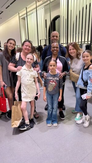Felicia Cannon Instagram - I met a lot of BB Fans today… Smooches to all of you for your kind words and support.