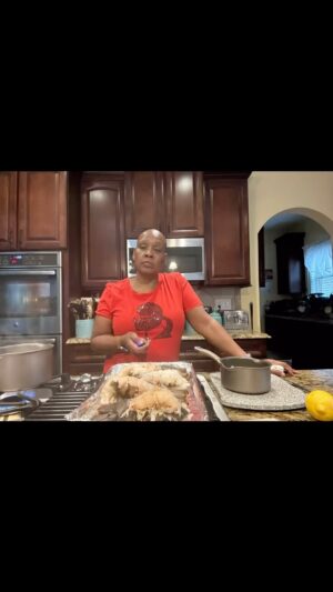 Felicia Cannon Instagram - It’s Dinnertime: lobster tails and crab salad…