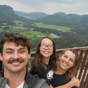 Felicia Spencer Instagram - More from Day 1 of our adventure, driving through Colorado. 
... ... ...
#colorado #smile #vacation #mustache #dandelion #feenom #american #adventure