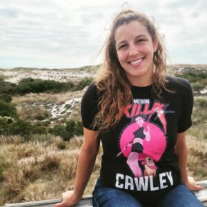Felicia Spencer Instagram - My friends @blacksanta_amos and @megancawley fight tonight - always love repping their gear. The @ufc fights have been great so far - looking forward to stepping in next week!👊🏼👊🏼
... ... ...
#nov13 #ufcfightnight #mma #feenom #orlandoathletes #ufc #fightcamp #canadiangirl #floridagirl #thejunglemma #wmma #negu #Orlando #combatcorner #messyhairdontcare #ufc267