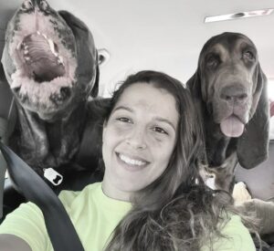 Felicia Spencer Instagram - Great weekend with family! The babies love going to grandma's 😆 🤣