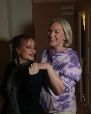 Felicia Truedsson Instagram - outtakes celebrating jesus resurrection x my birth 💝 

  i have no idea how but @emeliewood did my makeup