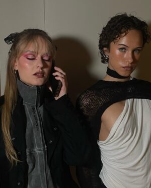 Felicia Truedsson Instagram - outtakes celebrating jesus resurrection x my birth 💝 

  i have no idea how but @emeliewood did my makeup