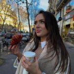 Felicia Sağnak Instagram – Paris’e özlem dump geldi🥂✨