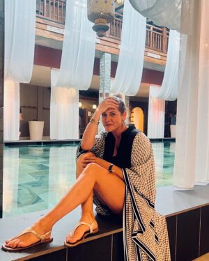 Felicitas Woll Instagram - Danke für diesen entspannten schönen Abend!🙏🏻 Es war eine schöne Eröffnung im @vabalispa_official Hamburg🪷 😘 @nova_meierhenrich @susanne_priem
