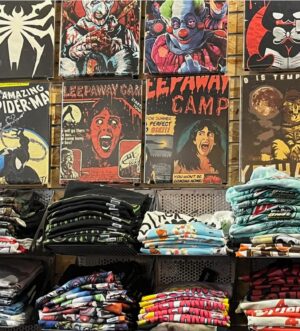 Felissa Rose Instagram - Wowwww @terrorthreads you are incredible! Love seeing these in Hot Topic!! So fun!!! 🎉🎉🎉🎉🎉