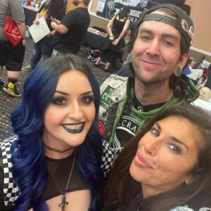 Felissa Rose Instagram - Just thinking about how much I love conventions and how deep our friendships really are! Thank you for these moments and for the beautiful presents!!! I am so grateful and really appreciate every moment we spend together ♥️