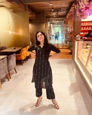 Femina George Instagram - SMF Promotions ✨

👗 : @paris_de_boutique 
📸 : @shaneer_moideen 

#moviepromotion #feminageorge #nextrelease #ootd