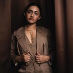 Femina George Instagram - Welcoming 2024 be like ✨ Styling @styyledbyjoe @joe_elize_joy Photography @pournami_mukesh_photography MUAH @makeupartistry_kottayam.cochin Location @the_metaversestudios Styling Assistance @_vespine_16 Outfit @trinetr_design_studio Jewellery @kaya_online_ Shoot Cordinator @jubin_vincent Special thanks to @akashantony @rajendraprasad_byhand #feminageorge #newyear #2024 #celebration