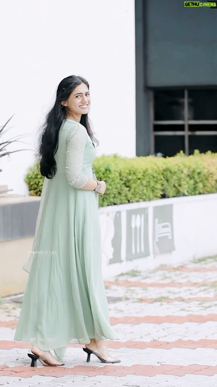 Femina George - 103.8K Likes - Theeppori Benny Promotions 💚
👗 : @paris_de_boutique
📸 : @anandslal
#moviepromotion #theepporibenny #feminageorge #femina