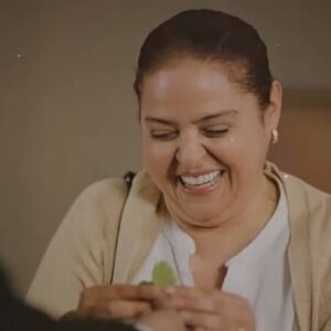 Feri Baycu Güler Instagram - Döndü’mmm… Ben çok sevdim seni♥️
Yayında, yapımda emeği olan herkese ama herkese çok teşekkür ederim. İyi ki karşılaşmışım sizinle…İyi ki bu ailenin bir parçası olmuşum.. Hepinizi çok seviyorum @camdakikiz ailem♥️

Ve tabii ki kocaman bir teşekkür güzel seyircimize, bizi 82 bölüm hiç yalnız bırakmadınız, sağolun, varolun

Yepyeni işlerde yine görüşmek üzere, sağlıkla, sevgiyle kalın♥️👋👋♥️ 
#camdakikız