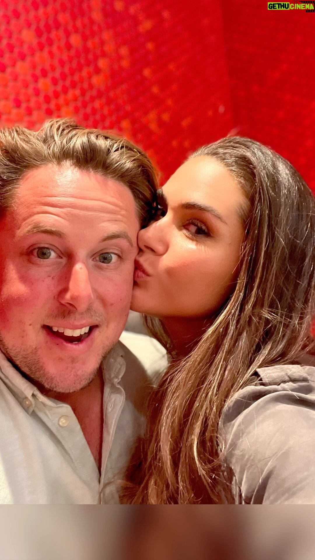 Fernanda Machado Instagram - Hoje o dia foi todo do meu amor! 🎉🎊♥️ Feliz aniversário meu amor! @riskinrio Mais uma ano celebrando você e a sua vida, que alegria!!!! Muito obrigada por ser esse cara tão especial, esse parceiro de vida incrível e o melhor pai do mundo pros nossos filhos! Eu e os nossos meninos agradecemos todos os dias a alegria de ter você nas nossas vidas! Te amamos infinito, muita saúde, luz, paz, amor e felicidades! 🥂♥️✨ Happy birthday my love! We love you FoRever! ♥️ #happybirthdaymylove #omaioramordomundo #felizaniversáriomeuamor #teamamosinfinito