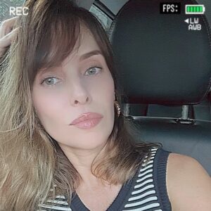Fernanda Nobre Instagram - Pensando aqui: Quem acabou relacionamento próximo a esse ciclo dos 7 anos? Rs…