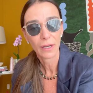 Fernanda Nobre Instagram - Pensando aqui: Quem acabou relacionamento próximo a esse ciclo dos 7 anos? Rs…