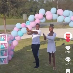 Fernanda Nobre Instagram - Pensando aqui: Vamos combinar que há muito mais camadas da razão do chá revelação ter se tornado uma moda recente do que escolher qual será o enxoval do bebê.
