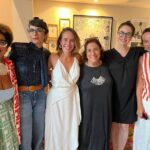 Fernanda Nobre Instagram – Foi um fim de semana intenso. 
Junto com Manu Zappa organizei a Roda de Mulheres no @prosanacozinha. Foram duas mesas de bate papo com mulheres que admiro para refletirmos sobre o dia Internacional da mulher. 
Se tem uma coisa que acredito é a troca e escuta entre mulheres. Afetar e ser afetada. Os temas das mesas eram: o que significa a Prisão pela Beleza e a Relação do Tempo para nós mulheres. 

Foi muito potente, ainda estou reverberando com tudo que foi discutido ali. 

Obrigada cada uma que estava com a gente. Nosso casting estava muito chique! 
 
Vamos fazer mais! 💛