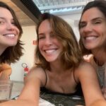 Fernanda Nobre Instagram - E não é que estamos com o mesmo cabelo? 😎 @nathaliadill @rafaelamandelli
