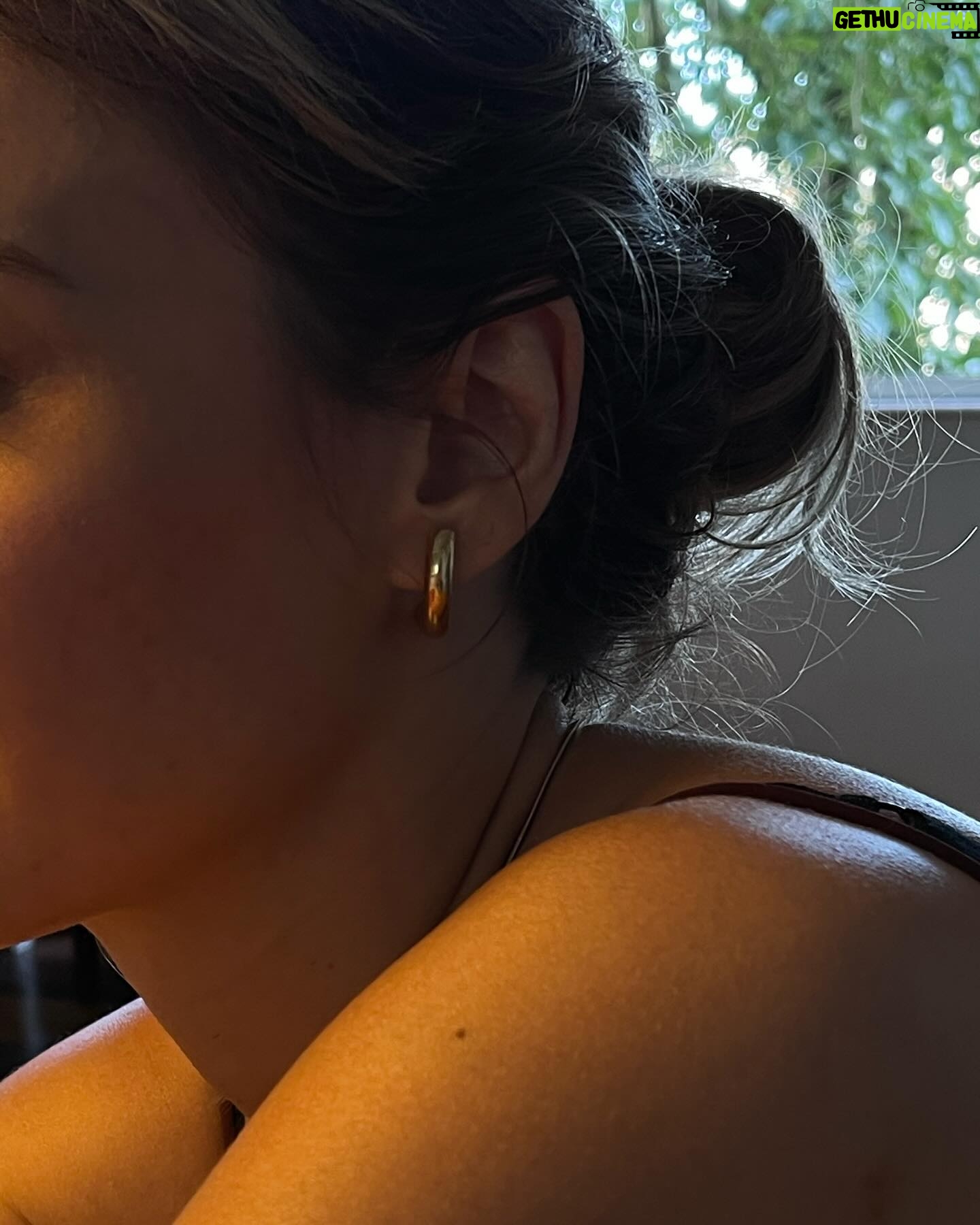 Fernanda Nobre Instagram - Ah sei lá… peguei umas aleatórias da pasta dos favoritos Tem vezes que também bate em você uma coceira para postar?