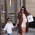 Fernanda Romero Instagram - Welcome to the new generation of moms who prioritize themselves. They understand their own value and happiness, while also caring for their family and children. They are girl bosses who thrive, dream, and set an inspiring example for others. Happy Woman’s Day 💜 ⁣ .⁣ .⁣ .⁣ .⁣ .⁣ #babyboy #babybump #babygirl #bossbabe #entrepreneurlife #fashionstyle #femaleentrepreneur #girlboss #girlbosslife #momlife #moms #momsbelike #momsofinstagram #fernandaromero #momstyle #motherhood #parenting #pregnant #pregnantmama #pregnantphoto #pregnantstyle #style #styleblogger #stylefashion #stylegoals #styleinspiration #styleinspo #styleoftheday #womenempowerment #womeninbusiness