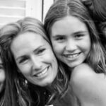 Fernanda Serrano Instagram – O Melhor de Mim serão sempre vocês meus Grandes Amores… Obrigada por me chamarem de Mãe com tudo o que isso representa para mim! Para nós! Amo-vos mais hoje que ontem e menos que amanhã! Obrigada a ti Mãe por estares sempre ao meu lado! Feliz Dia de todas as mães de verdade que conheço e admiro. E a todos os pais que também são mães…#diadasmaes #meudia #nossodia