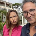 Fernanda Serrano Instagram – Hoje é o teu B Day meu Príncipe Perfeito! Se te queria como meu Marido maravilhoso, cavalheiro, generoso, talentosíssimo profissional, carinhoso, sensato, educado, inteligente e lindo, para sempre ao meu lado, queria! Mas o Rui, o Filipe e acho que até a Cat, não nos iam deixar em paz! Então, fico com o privilégio e a sorte de te ter como meu amigo de tantas horas de conversas boas e algumas duras, como tua colega e espectadora de tantas cenas e momentos brilhantes, que contigo partilho em muitos meses felizes de trabalho conjunto, e como tua para sempre Mulher e Amiga que te respeita, considera e ama muito! Parabéns meu Amor @diogoinfanteoficial #omeuprincipe
