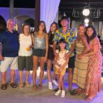 Fernanda Serrano Instagram – Hoje foi o dia da família! Mas não é todos os nossos dias? Deveria ser! Parabéns à família tão preciosa e linda que construímos todos juntos! O meu maior tesouro são vocês… filhos, pais, primas, tios, amigos do meu coração que já são família! A todos nós… Obrigada! Sempre juntos! #family ❤️