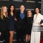 Fernanda Urrejola Instagram - Last night at the screening of YOU CAN’T RUN FOR EVER I was so lucky to share this experience with a wonderful crew and cast, lead by Jk Simmons and directed by Michelle Schumacher @livi.simmons @isabelleanayaa ❤️ Thank you @cphcarolinapizarro for make me look and feel amazing ❤️ ❤️ Gracias a la vida que me da la posibilidad de tener este tipo de experiencias y hacer lo que más gusta junto a personas hermosas y talentosas Gracias Caro una vez más, por tu tiempo y tu hermoso trabajo de maquillaje ❤️
