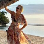 Fifi Box Instagram - Perfect holiday making the best memories @bickmorecarrie 🥰❤️