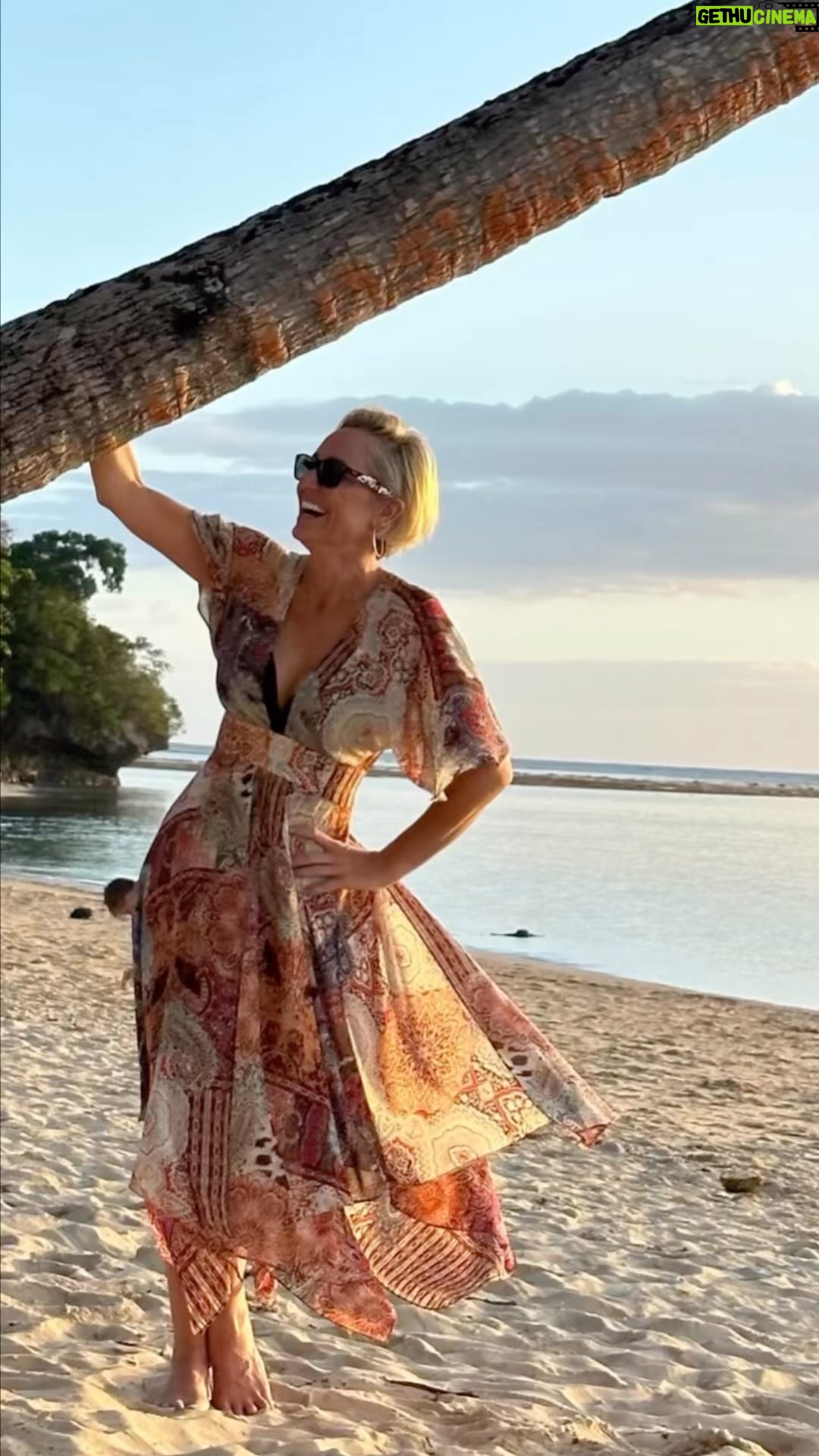 Fifi Box - 9.3K Likes - Perfect holiday making the best memories @bickmorecarrie π₯°β€οΈ
