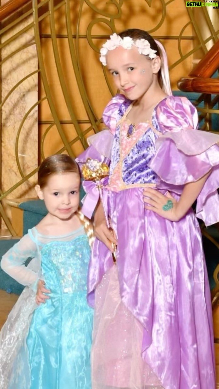 Fifi Box - 10.6K Likes - Princess for a day! π One of my favourite things to do with the girls at Disneyland is get a princess makeover at the Bibbidi Bobbidi Boutique and thereβs one on the Disney Wonder! π The fairy godmothers bring all their magic and make it such a memorable experience for children. My little Rapunzel and Elsa wonβt take their costumes off! (Ps. I highly recommended booking in advance)
@disneycruiseline
#disneycruiseline
@disneyparks
@disneycruiselineaunz
#disneymagicatsea