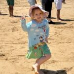Fifi Box Instagram - I have no idea what pose Daisy was going for - some kind of leg-over-knee-standing-peace sign pose, but she was really committed to nailing it 🤣🤣🩷