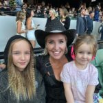 Fifi Box Instagram - The most incredible night @taylorswift 🙌🙌💃💃 One woman captivating 96,000 people at the MCG and I know how lucky I was to get to share this with my girls, a memory they’ll have forever 🙌🥰🙌 #taylorswift #erastour