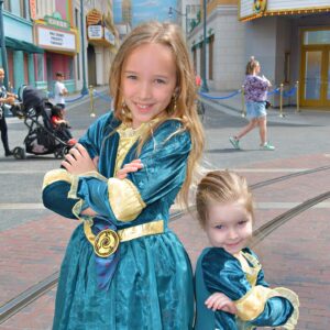 Fifi Box Instagram - We just had the most wonderful time @disneyland so many memories made in the happiest place on earth 💕🥰