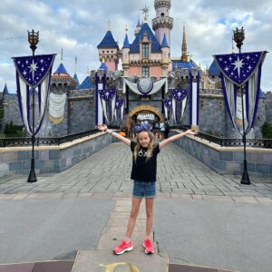 Fifi Box Instagram - We just had the most wonderful time @disneyland so many memories made in the happiest place on earth 💕🥰