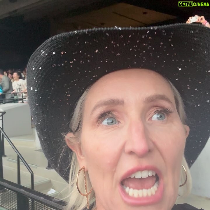 Fifi Box - 22.6K Likes - The most incredible night @taylorswift ππππ One woman captivating 96,000 people at the MCG and I know how lucky I was to get to share this with my girls, a memory theyβll have forever ππ₯°π #taylorswift #erastour