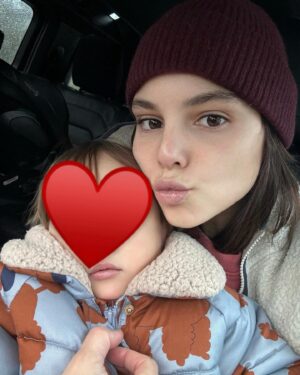 Filipa Areosa Instagram - What a beautiful week! I’m so grateful that I can stay at home with my baby and still be able to do the things I enjoy the most while not compromising his happiness and mine. I’m so grateful to all the ppl that help me on the daily basis, and also work. I’ve encountered so many beautiful women lately, that not only welcomed him in their lives but also do it without making me feel guilty. I would love him to be raised by these women. Cuz we’re working for the collective and not only the individual🤍 
*emel you suck!