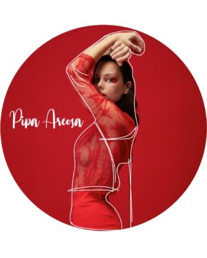 Filipa Areosa Instagram - Nasceu Filipa, mas é Pipa para os amigos. Trouxe a marca @yuicypt para Portugal, tem uma ligação direta e inspiradora à sustentabilidade e à natureza e é aquela pessoa que está constantemente a ver vídeos para encontrar ideias para os seus projetos DIY. Pelo meio, está a espalhar criatividade e talento na representação. Nunca está sossegada, portanto.

Mas para nós, é um orgulho enorme poder contar com ela neste projeto óbvio. 🤓

Styling: @ritaprietoalves_styling 
Assistente styling: @saasantos12 
Make up: @raquelestevens
Hair: @topknot.style
Photo: @yuri___ana
Assistência de Foto: @thiagoerick