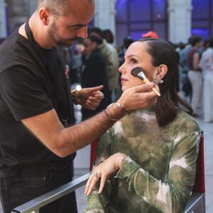 Filipa Areosa Instagram - @lisboafashionweek with my @clarinsportugal family♥️