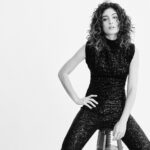 Filipa Nascimento Instagram - Juntei-me à campanha solidária “LOVE CUT”, que vai reunir os melhores profissionais de cabelo, de norte a sul do país, no dia 25 de fevereiro, no salão do @chiadostudio. Neste dia vão poder fazer um corte de cabelo por apenas 10€, com a totalidade do valor a reverter para a @fundacaooseculo. Basta vires de cabelo já lavado! Cut Your Hair, Share Your Love ❤️ #campanhasolidaria #lovecut #cutyourhairshareyourlove #chiadostudio Foto Frederico Martins @frederico__martins Assistente foto Pedro Sá @p.g.sa Cabelos Cláudio Pacheco @claudiopachecohairstylist Com equipa Chiado Studio Daniel Pereira @daniel_santarem23 Soraia Tome @soraiartome, Andreia Santos @andreiafss11 Styling Larissa Marinho @larissamrsa Assistente de Styling Giulianna Mancuso @gflmancuso Make up Elodie Fiuza @elodiefiuza e Lea louro @leamaguilouro Vídeo Antonio Medeiros @medeiros_antonio_