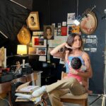 Filipa Nascimento Instagram – A pisar os sets desde pequenina!
Uma a tentar ser Diva, a outra até de costas o é💁🏽♀️