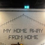 Filipa Nascimento Instagram – Dias incríveis no Porto, num também muito incrível hotel onde o meu primeiro filho teve uma estadia de rei 🐶👑
Por mais hotéis pet friendly em Portugal se faz favor!!