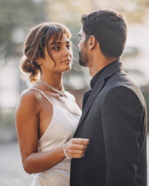 Filipa Nascimento Instagram - Dois anos de casada com o homem mais bonito do planeta que por acaso também é o melhor pai do mundo! 🤍
Há pessoas com sorte 😏