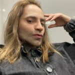 Fiona Dourif Instagram - Last plug! Season finale tonight gets so damn weird 10/9 c on @syfy and @usanetwork 🤘🤘🤘