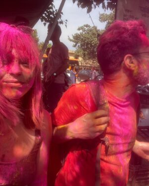 Fiona Dourif Instagram - Holi shit