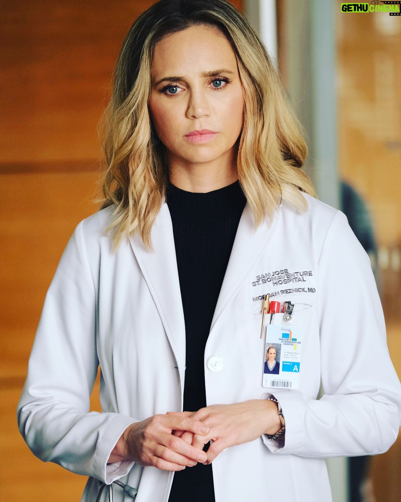 Fiona Gubelmann - 10.4K Likes - An all new episode of @thegooddoctorabc airs TONIGHT!! I can’t wait to see what you think ❤️
#thegooddoctor #parnick