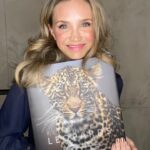 Fiona Gubelmann Instagram - I love the @RememberingWildlife books! This year’s is close to my heart as I love cats and 🐆leopards. Their survival is hanging in the balance. Buying this book can help, as the profits go to vetted organizations working to conserve them in the wild. Reposting this helps too! By raising awareness, we can be part of supporting and ensuring their ongoing existence. Buy your copy today! 100% of all profits go directly to protecting leopards. #RememberingLeopards 🐆 #RememberingWildlifeDay #RememberingLeopards